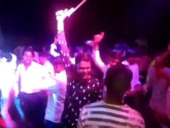 Bulandshahr Viral Video: बुलंदशहर में युवक को तमंचे के साथ डांस करना पड़ा महंगा, वीडियो वायरल होने पर पुलिस ने दबोचा