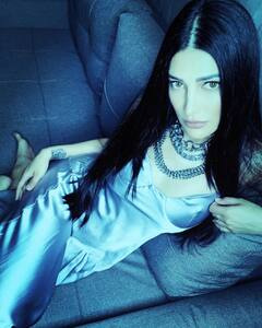 In Pics: अपनी कातिल अदाओं से इंटरनेट का पारा बढ़ा रही हैं श्रुति हासन, बॉयफ्रेंड शांतनु भी कह गए ऐसी बात