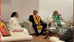 Modi-Mamata: বিজ্ঞান ভবনে সুপ্রিম কোর্টের প্রধান বিচারপতির সঙ্গে চা চক্রে মোদি-মমতা | Bangla News