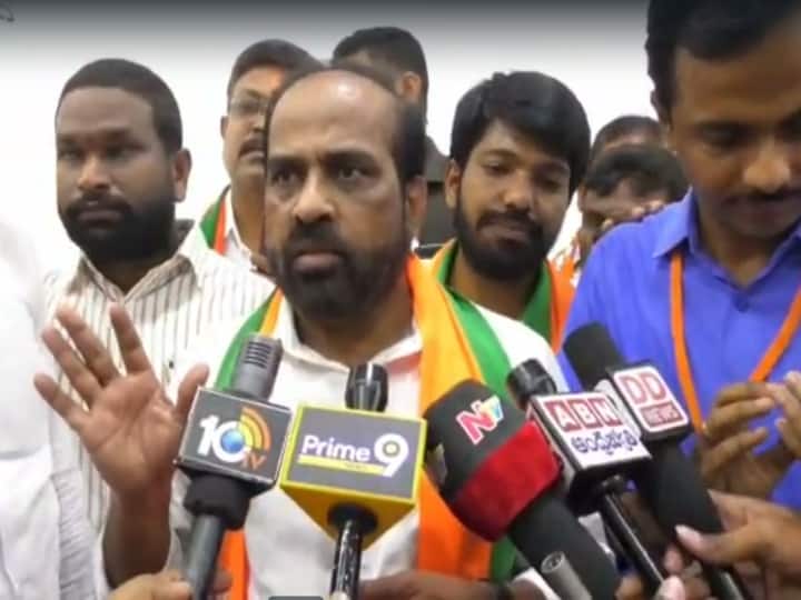 Anantapur Bjp leader satya kumar criticizes minister ktr on AP Roads issue BJP Satya Kumar : హైదరాబాద్ లో రోడ్లు చూపించి మభ్యపెడుతున్నారు, కేటీఆర్ కామెంట్స్ పై సత్య కుమార్ ఫైర్