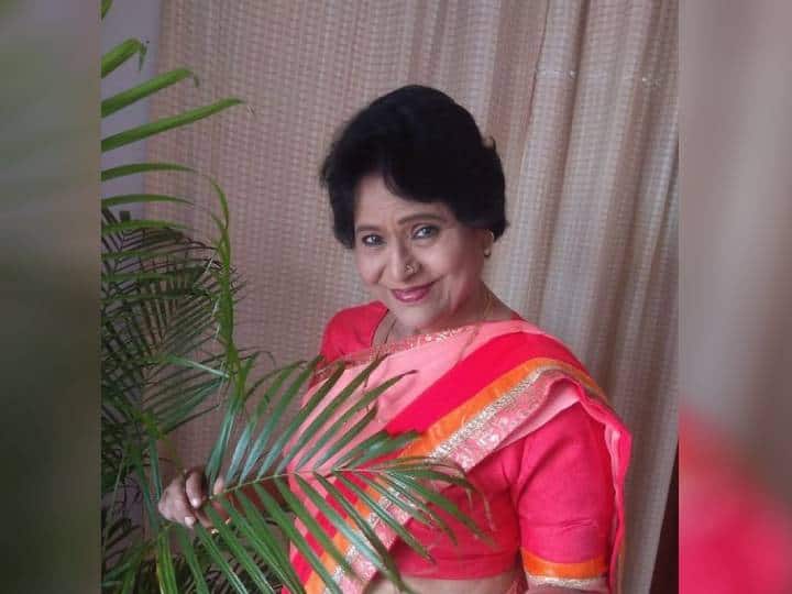 Prema Kiran Passes Away : ‘धुमधडाका’ चित्रपटातील ‘अंबाक्का’ काळाच्या पडद्याआड, अभिनेत्री प्रेमा किरण यांचं निधन Marathi Veteran Actress Prema Kiran Passes away due to Heart Attack Prema Kiran Passes Away : ‘धुमधडाका’ चित्रपटातील ‘अंबाक्का’ काळाच्या पडद्याआड, अभिनेत्री प्रेमा किरण यांचं निधन