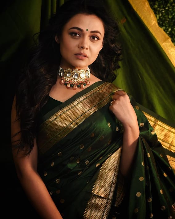 Marathi Actress Prarthana Behere Shared Beautiful Pictures In Green