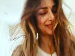 Malaika Arora Photos : बिखरे बाल...चेहरे पर मुस्कुराहट, कुछ इस तरह हुई मलाइका अरोड़ा की सुबह