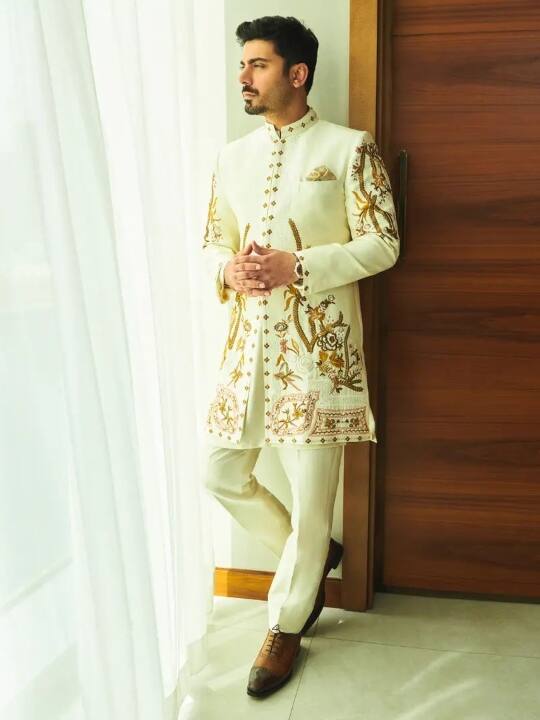 साल 2014 में आई फिल्म 'खूबसूरत' से उन्होंने बॉलीवुड में डेब्यू किया. इस फिल्म मे वह सोनम कपूर के अपोजिट नजर आए थे, उनका हैंडसम लुक फैंस के बीच काफी पसंद किया गया था. कपूर एंड संस में भी उन्हें खूब तारीफें मिली थीं.