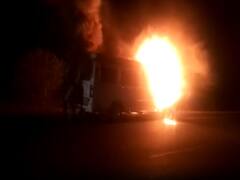 Nizamabad: అంబులెన్స్‌‌లో 13 ఆవుల రవాణా, కాలిబూడిదైన గోమాతలు