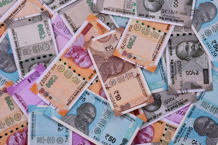 RBI Annual Report Says Counterfeit notes are back in System Despite Demonetisation Counterfeit Notes: आपके पास तो नहीं है जाली नोट, चेक करें अपनी करेंसी, RBI को मिले 11% ज्यादा जाली नोट