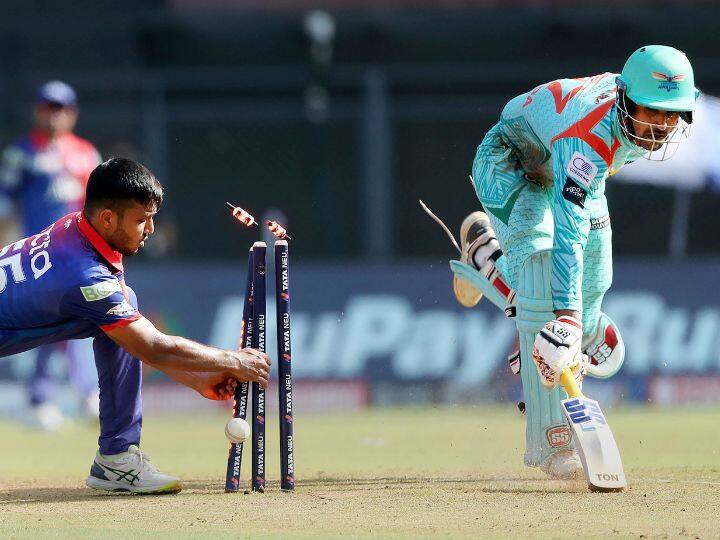 सामन्यात सर्वात महत्त्वाची गोष्ट म्हणजे नाणेफेक. नाणेफेक जिंकणारा संघ सामनाही जिंकतो असंच समीकरण झालं आहे. आजही लखनौने नाणेफेक जिंकली, विशेष म्हणजे लखनौने प्रथम फलंदाजीसारखा निर्णय घेऊनही त्यांचाच विजय झाला आहे.