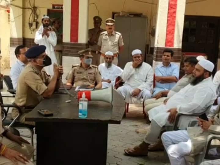 Shamli Kairana Uttar Pradesh festival Eid police administration held  meeting with religious leaders ANN Shamli: शामली में ईद को लेकर प्रशासन एलर्ट, मुस्लिम धर्मगुरुओं के साथ बैठक कर की ये अपील