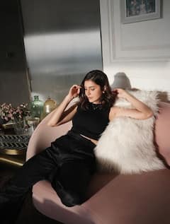 Anushka Sharma Birthday: সাংবাদিক হওয়ার স্বপ্ন সফল না হওয়ায় মডেলিং বেছে নেন অনুষ্কা শর্মা, জানুন অজানা তথ্য