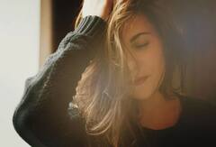 Hair Care Tips: গরমে চুলের দফারফা? যত্ন নিন এভাবে