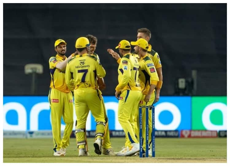 SRH vs CSK: कप्तान बनते ही धोनी ने बदली चेन्नई की किस्मत, हैदराबाद को 13 रनों से दी मात