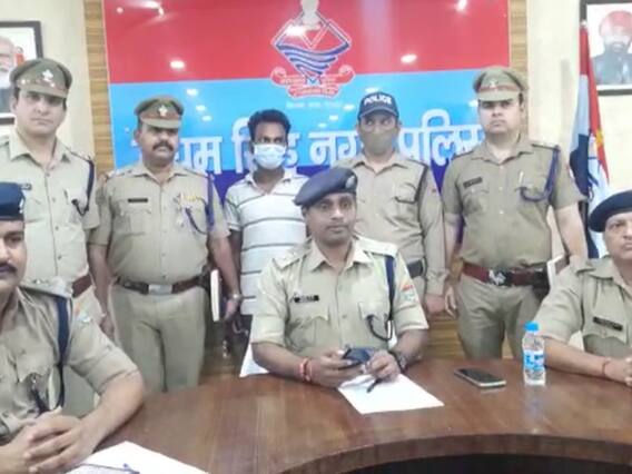 Udham Singh Nagar Murder Case: 11 साल बाद हत्याकांड का खुलासा, संपत्ति विवाद में भाई बना जान का दुश्मन Udham Singh Nagar Murder Case: 11 साल बाद हत्याकांड का खुलासा, संपत्ति विवाद में भाई बना जान का दुश्मन