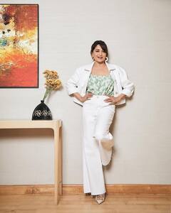 Madhuri Dixit : धक धक गर्लचं नवं फोटोशूट पाहिलं का?