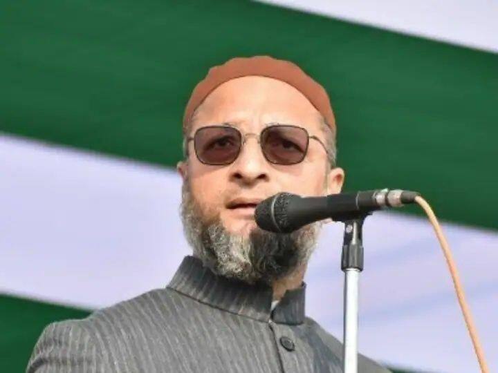 asaduddin owaisi reaction on hanuman chalisa and bhonga  issue असदुद्दीन ओवेसी म्हणाले, आम्ही पंतप्रधानांच्या घरासमोर कुराण वाचलं तर...  