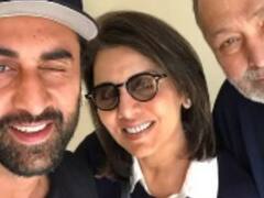 पापा को याद कर आज भी रोते हैं रणबीर कपूर!  दो साल से फोन पर लगा रखी है ऋषि कपूर की तस्वीर