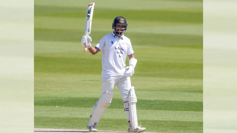 Pujara becomes second Indian after Azhar to make two double hundreds in county cricket Pujara in County Cricket: কাউন্টিতে রানের বন্যা, রেকর্ড গড়ে আজহারউদ্দিনের সঙ্গে এলিট লিস্টে পূজারা