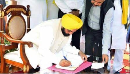 Corruption ends in Punjab Sukhpal Khaira asked CM Bhagwant Mann ਪੰਜਾਬ 'ਚ ਭ੍ਰਿਸ਼ਟਾਚਾਰ ਖਤਮ! ਸੁਖਪਾਲ ਖਹਿਰਾ ਨੇ ਸੀਐਮ ਭਗਵੰਤ ਮਾਨ ਤੋਂ ਪੁੱਛਿਆ...ਕਿੰਨੀਆਂ ਸ਼ਿਕਾਇਤਾਂ ਮਿਲੀਆਂ, ਕਿੰਨੇ ਕੇਸ ਦਰਜ ਤੇ ਕਿੰਨੇ ਪੈਂਡਿੰਗ?