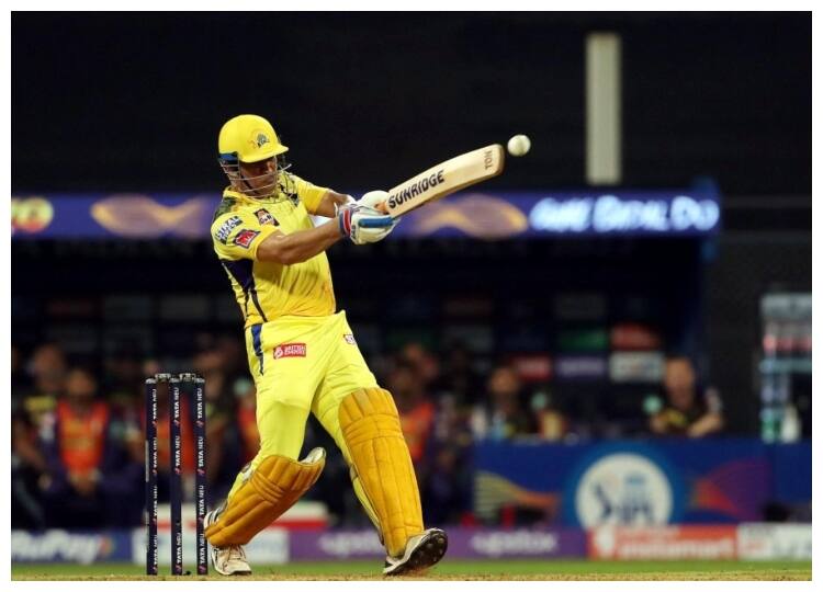 IPL 2022 MS Dhoni praises Gaikwad and Devon Conway's batting IPL 2022: जीत की पटरी पर लौटने के बाद धोनी का बड़ा बयान, इन दो खिलाड़ियों को दिया सफलता का श्रेय