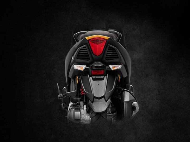 व्हॉईस असिस्ट हे फीचर असणारे Ntorq 125 XT ही पहिलेच स्कूटर आहे. आता हे स्कूटर थेट व्हॉइस कमांड स्वीकारू शकते. Ntorq 125 XT स्कूटरचे अशा प्रकारचे पहिले व्हॉईस असिस्ट वैशिष्ट्य आता थेट व्हॉइस कमांड स्वीकारू शकते.