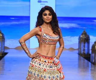 47 વર્ષની થઇ શિલ્પા, વિવાદો સાથે છે ગાંઢ સંબંધ, એક સમયે પેન્ટ પહેર્યા વિના જ રસ્તા પર નીકળી પડી હતી ને પછી......