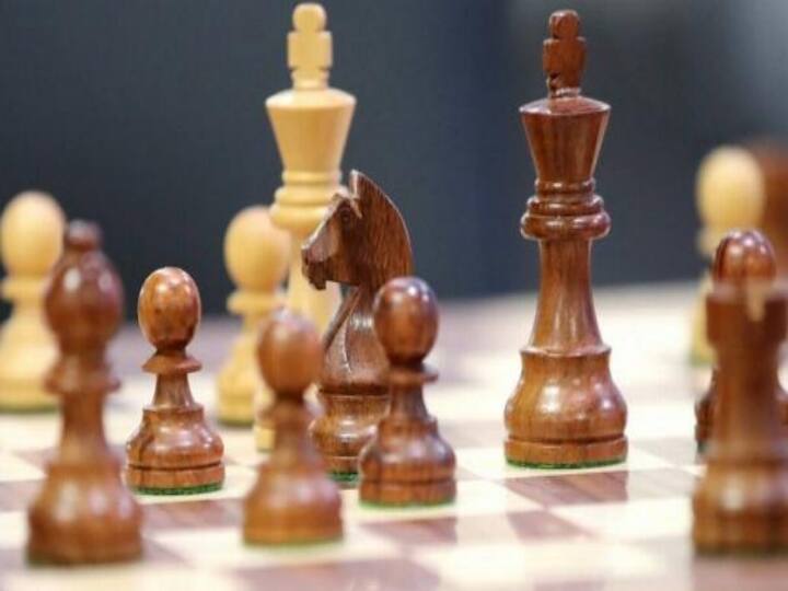 மே 8 ல் செஸ் ஒலிம்பியாட் பயிற்சி முகாம்: தமிழகத்தைச் சேர்ந்த 8 பேர் பங்கேற்பு