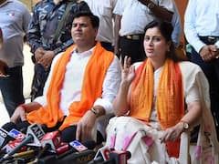 Navneet Rana Bail: सांसद नवनीत राणा को बेल मिलने के बाद भी जेल में गुजारनी पड़ी रात, आज इन शर्तों में होगी रिहाई