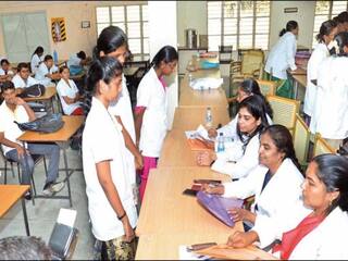 Hippocratic Oath: தமிழ்நாட்டில் ஹிப்போகிரட்டிக் உறுதிமொழி மட்டுமே ஏற்க வேண்டும் - மருத்துவக்கல்வி இயக்ககம் அறிவிப்பு