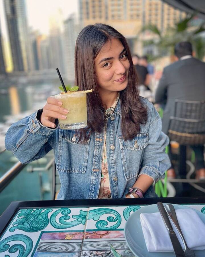 వీరిద్దరి మధ్య వయసు తేడా కూడా ఎక్కువే.  -Image credit: NazriyaFahad/Instagram