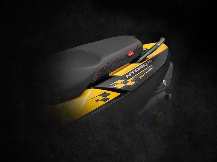 स्कूटरमध्ये 124.8 cc थ्री-वॉल्व्ह एअर-कूल्ड रेस-ट्यून्ड फ्यूल इंजेक्शन (RT-Fi) इंजिन देण्यात आले आहे. जे 7,000 rpm वर 6.9 kW ची पॉवर आणि 5,500 rpm वर 10.5 Nm चे पीक टॉर्क आउटपुट निर्माण करते. स्टाइलिंगच्या बाबतीत, स्कूटरला नियॉन ग्रीन नावाची नवीन पेंट स्कीम मिळते. जी या लाईन-अपमधील इतर स्कूटरपेक्षा याला वेगळी बनवते. दिल्लीत याची एक्स-शोरूम किंमत 1,02,823 रुपये आहे.