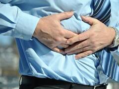 Stomach pain in summer: गर्मी में पेट दर्द को करना है कम? अपनाएं ये आसान से 6 घरेलू उपाय