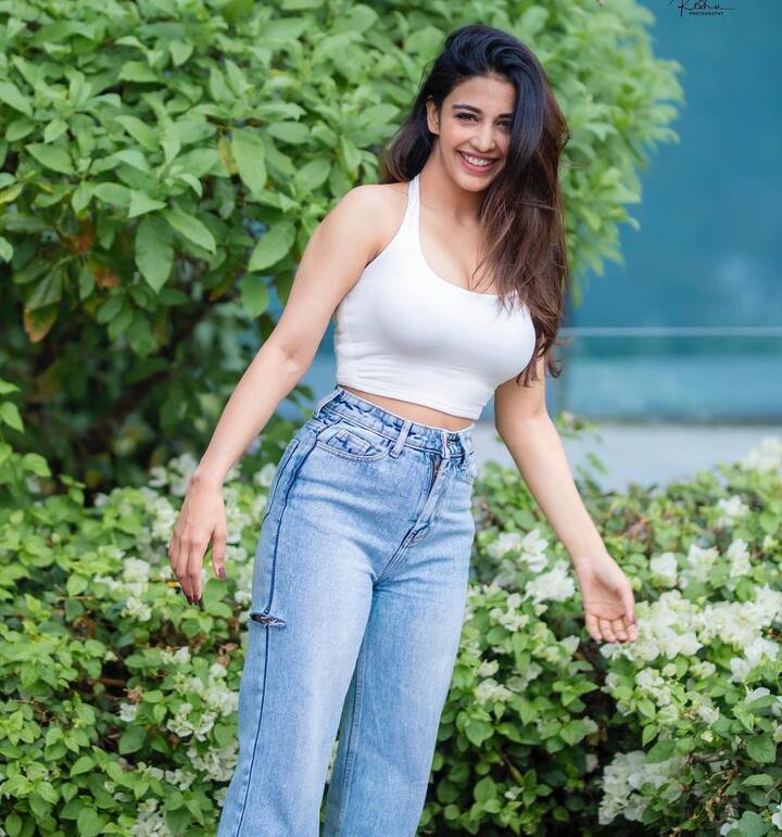 దక్ష నగర్కర్ ఫోటోలు  -Image credit: Daksha Nagarkar/Instagram