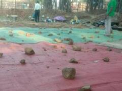 Balod News: छत्तीसगढ़ के बालोद में मंदिर में बलि चढ़ाने को लेकर दो पक्षों में जमकर पत्थरबाजी, कई लोग घायल