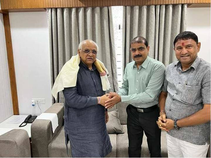 Patan and Siddhpur Congress MLAs met CM Bhupendra Patel મુખ્યમંત્રી સાથે કોંગ્રેસના ધારાસભ્યોની મુલાકાતને લઈને રાજકારણ ગરમાયું, કિરીટ પટેલે કરી સ્પષ્ટતા