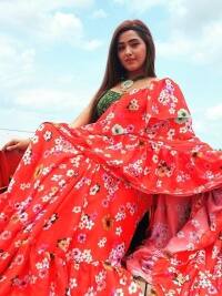 काजल राघवानी की खूबसूरत अदाएं