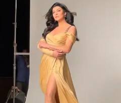 ਹਾਈ ਸਲਿਟ ਗੋਲਡਨ ਗਾਊਨ 'ਚ ਸੁਸ਼ਮਿਤਾ ਸੇਨ ਨੇ ਕਰਵਾਇਆ ਫੋਟੋਸ਼ੂਟ, ਤਸਵੀਰਾਂ ਦੇਖ ਕੇ ਫੈਨਜ਼ ਨੇ ਦਿੱਤਾ ਇਹ ਰਿਐਕਸ਼ਨ