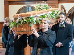 Dead Woman Alive: శవపేటిక నుంచి శబ్దం, తెరిచి చూస్తే శవం లేచి కూర్చొంది, సంతోషించే లోపే మళ్లీ విషాదం