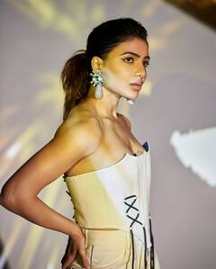 Samantha Photos: పింక్ డ్రెస్ లో సమంత హాటెస్ట్ అవతార్