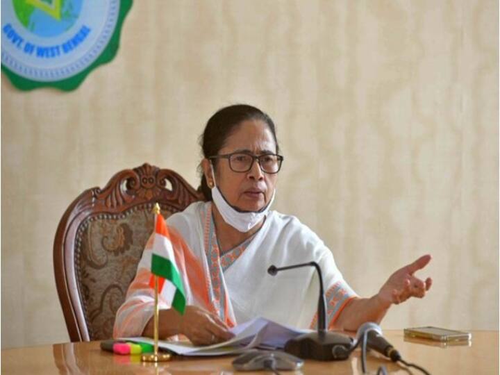 West Bengal CM mamata Banarjee address people on Eid ul fitr targets modi government Eid-ul-Fitr पर CM Mamata Banarjee का मोदी सरकार पर निशाना, कहा- देश की स्थिति ठीक नहीं, हम आपको रोते नहीं देख सकते