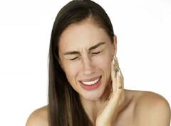 Dental Care: ਇਨ੍ਹਾਂ 7 ਕਾਰਨਾਂ ਕਰਕੇ ਤੁਹਾਡੇ ਦੰਦ ਹੋ ਜਾਂਦੇ ਸੈਂਸਟਿਵ, ਸ਼ੁਰੂ ਹੁੰਦੀ ਦੰਦਾਂ ਦੀ ਸਮੱਸਿਆ