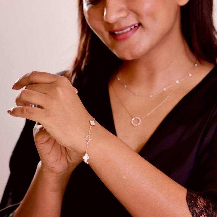 అస్మిత కర్ణని (image credit : Ashmita Karnani /Instagram)