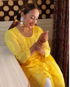 Rani Chatterjee Eid Look: ਭੋਜਪੁਰੀ ਅਭਿਨੇਤਰੀ ਰਾਣੀ ਚੈਟਰਜੀ ਨੇ ਖੂਬਸੂਰਤ ਅੰਦਾਜ਼ 'ਚ ਫ਼ੈਨਜ ਨੂੰ ਦਿੱਤੀ ਈਦ ਦੀ ਵਧਾਈ, ਅਦਾਕਾਰਾ ਦੀ ਸਾਦਗੀ ਨੇ ਜਿੱਤਿਆ ਫ਼ੈਨਜ ਦਾ ਦਿਲ
