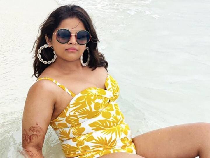 பிகினியில் ‘குக் வித் கோமாளி’ பிரபலம் - வைரல் வீடியோ..! 'Cooku with Comali' actress goes underwater bikini - Viral video! பிகினியில் ‘குக் வித் கோமாளி’ பிரபலம் - வைரல் வீடியோ..!