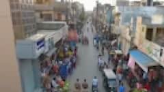 Eid 2022: Prayagraj में भी ईद की रौनक, लोगों ने मस्जिदों में अद की नमाज