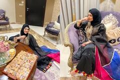 Sana Khan Eid Look: सना खान मना रही हैं ईद का जश्न, मिठाई से भरी थाल लिए दे रही हैं फैंस को मुबारकबाद