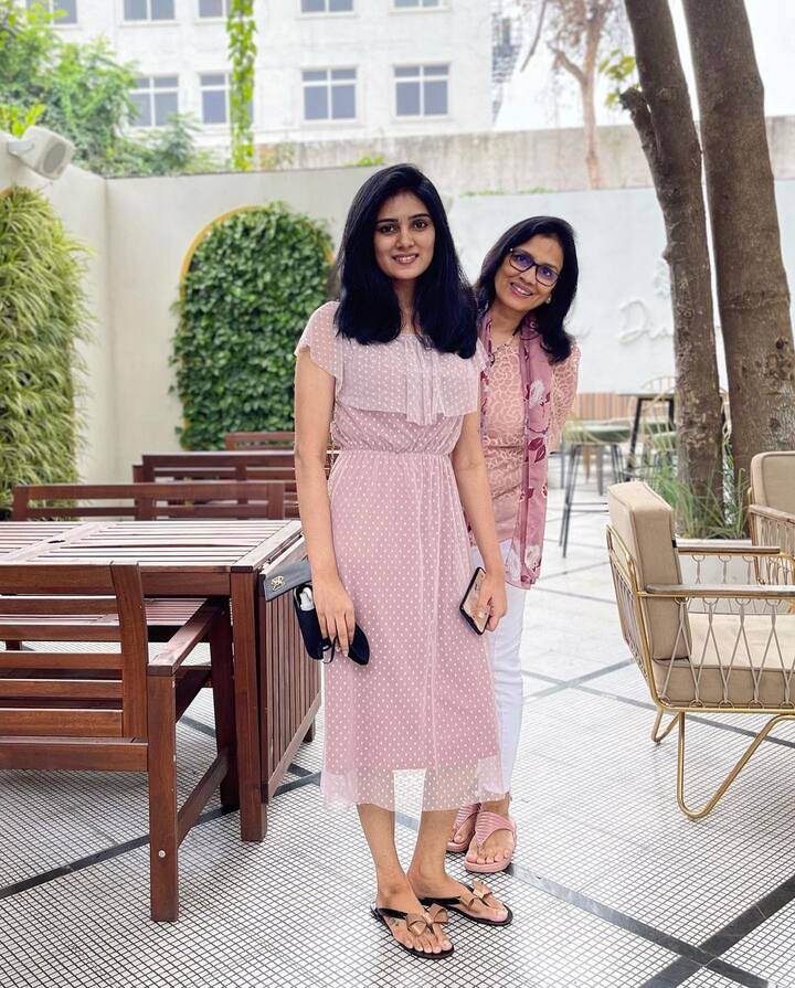 అస్మిత కర్ణని (image credit : Ashmita Karnani /Instagram)