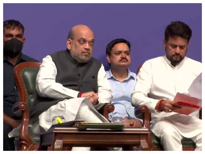 Union Home Minister Amit Shah and Union Minister for Youth Affairs & Sports Anurag Thakur attend the closing ceremony of Khelo India University Games 2022. (Image: Twitter/ANI)