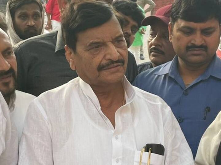 Uttar Pradesh Shivpal Singh Yadav no reaction on tweet over Samajwadi Party chief Akhilesh Yadav UP Politics: 'वो रौंदते चला गया' ट्वीट पर शिवपाल सिंह यादव ने साधी चुप्पी, अखिलेश यादव पर सवाल किया इग्नोर