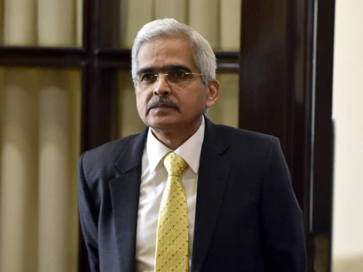 RBI Governor Hints Interest Rate Hike Likely In Coming Days RBI To Hikes Rates: आरबीआई गर्वनर शक्तिकांत दास ने दिए संकेत, आने वाले दिनों में महंगा होगा कर्ज!