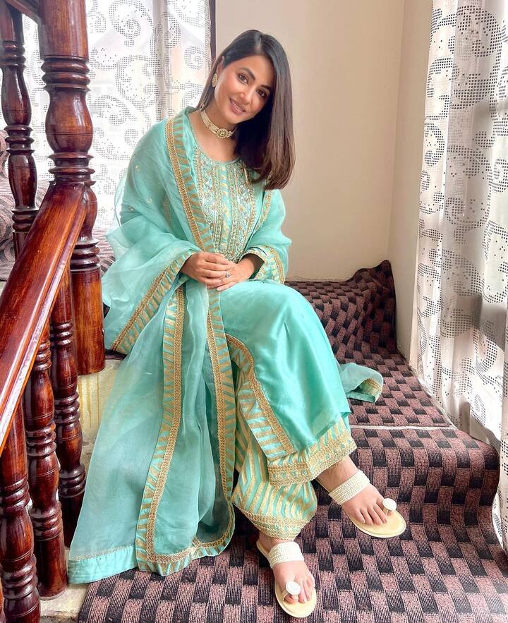 या एथनिक लूकमध्ये अभिनेत्री हिना खान सुंदर दिसत आहे.(photo:realhinakhan/ig)