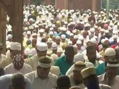 Jumme Ki Namaz: यूपी में जुमे की नमाज को लेकर सुरक्षा अलर्ट, ड्रोन कैमरे से रखी जाएगी नजर